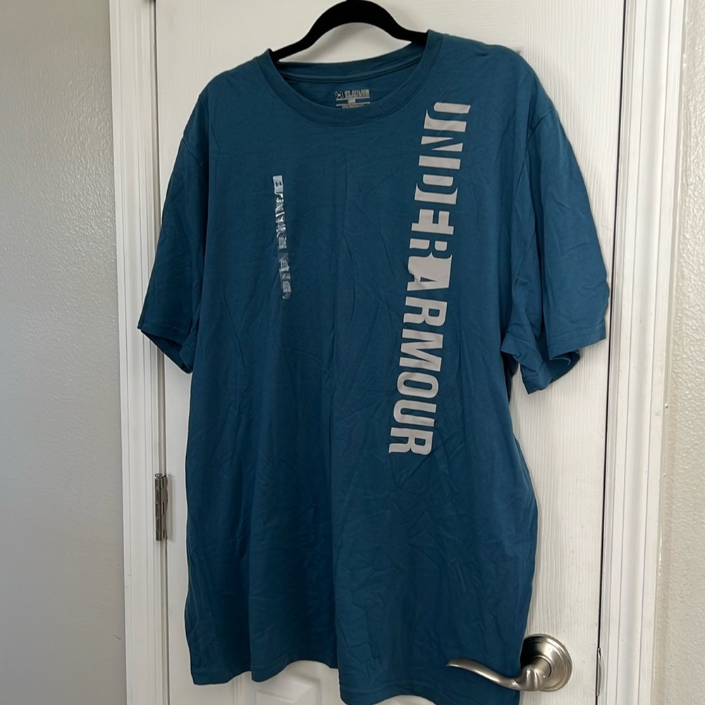Under armour t-shirt